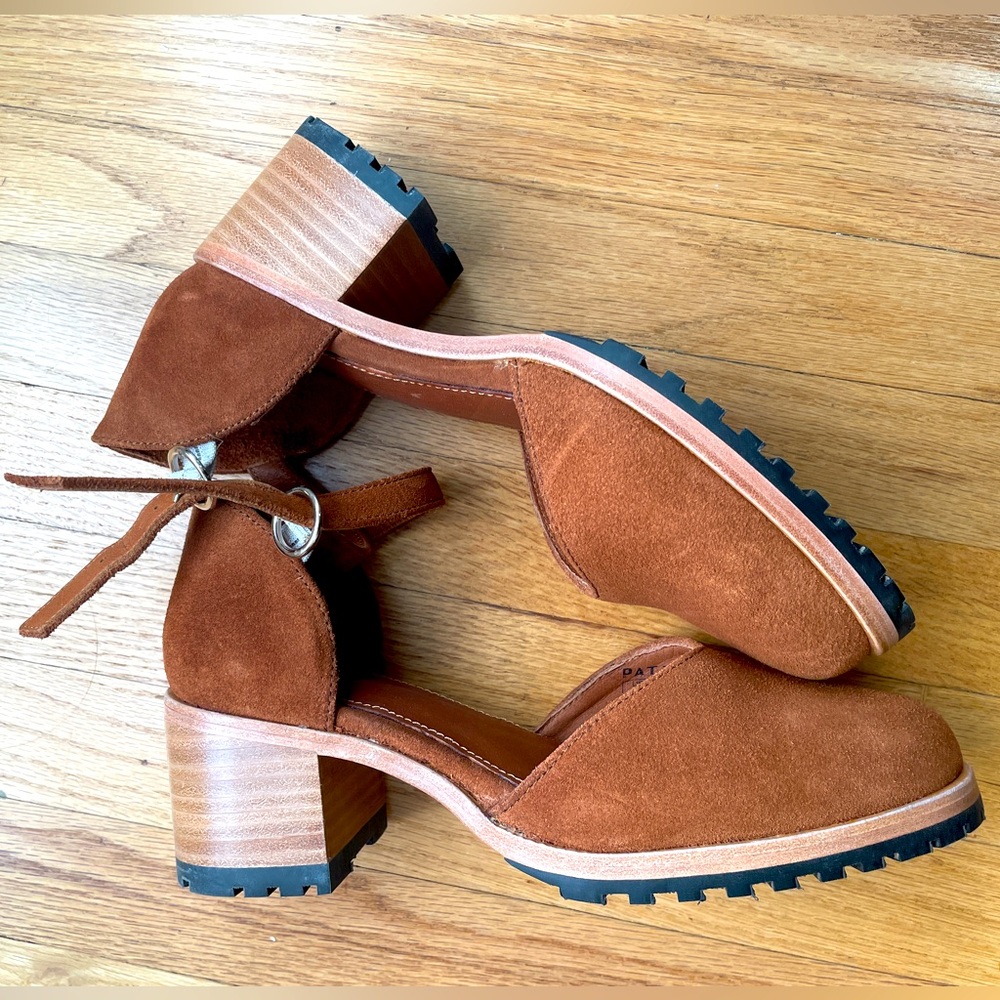 Portland Leather Patina toffee heeled Mary Jane size 7.5